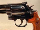 Smith and Wesson Model 19-4.Combat Magnum 357 Mag - 9 of 19