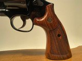Smith and Wesson Mdl. 586-8 Classic Distinguished Magnum .357 Mag. - 6 of 15