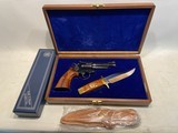 Smith & Wesson Model 19-3 Texas Ranger Commemorative .357 Mag w/ Knife and Presentation Case