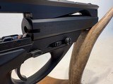 Beretta U22 Neos .22 Lr w/ Original Box/Papperwork - 9 of 14