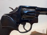 Smith & Wesson Model 10-6 .38 Special w/ 2 Speed Loaders - 5 of 21