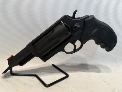 Taurus Judge .45 Colt / .410 ga.