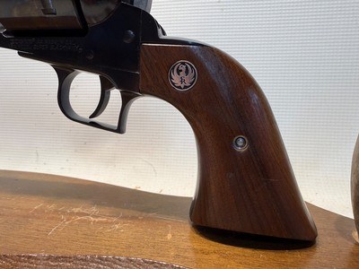 Ruger New Model Super Blackhawk .44 Mag w/ 10.5” Barrel - Image 2 of 22