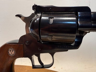 Ruger New Model Super Blackhawk .44 Mag w/ 10.5” Barrel - Image 9 of 22