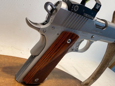 Kimber Stainless Lightweight .45 ACP w/ Vortex Venom 6 MOA Red Dot - Image 5 of 13