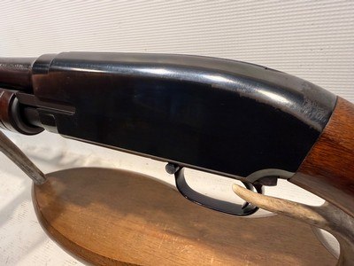 Winchester Model 12 Featherweight 12 Ga w/ 30” Full Choke Barrel - Image 12 of 23