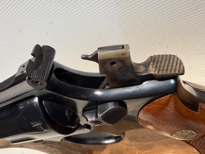 Smith and Wesson Model 19-3 .357 Mag w/ 2 1/2” Barrel and Original Box/Paperwork - Image 9 of 24