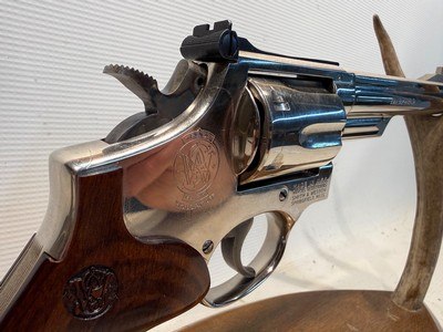 Smith and Wesson Model 19-3 .357 Mag w/ Nickel Finish - Image 3 of 15