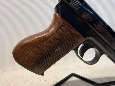 Mauser Model 1934 German Officer Pistol 7.65mm / .32 Auto w/ Holster - Image 9 of 19
