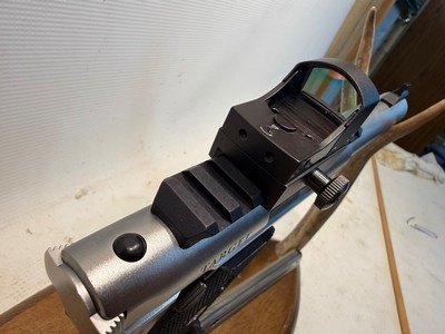 Ruger Mark IV Target .22 LR w/ 5 1/2” Heavy Barrel and Red Dot Sight - Image 6 of 18