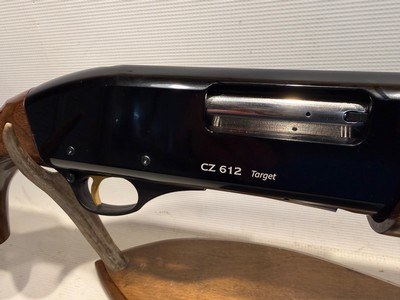 CZ Model 612 Target 12 Ga. w/ 32” Raised Rib and 5 Choke Tubes - Image 4 of 25