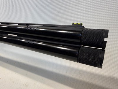 Weatherby Orion Sporting 12 Ga. w/ 30” Ported Barrels, 5 Extended Chokes and Original Box - Image 6 of 25