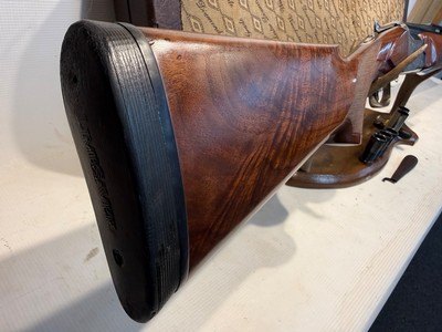 Winchester Model 101 Diamond Grade Trap 12 Ga. w/ 30” Ported Barrels, 7 Choke Tubes, and Hard Case - Image 2 of 25