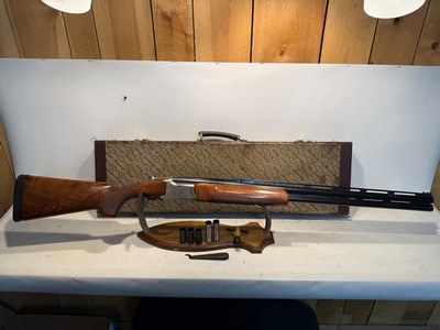 Winchester Model 101 Diamond Grade Trap 12 Ga. w/ 30” Ported Barrels, 7 Choke Tubes, and Hard Case - Image 1 of 25