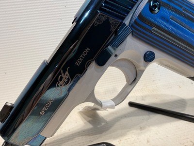 Kimber Micro 9 Sapphire 9mm w/ Original Box and Paperwork MINT CONDITION - Image 6 of 17