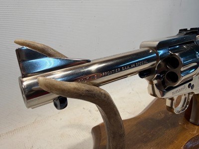 Colt New Frontier SAA .44 Special w/ 4 3/4” Barrel (Scarce), Original Parts, and Two Sets of Colt Grips - Image 5 of 18
