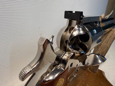 Colt New Frontier SAA .44 Special w/ 4 3/4” Barrel (Scarce), Original Parts, and Two Sets of Colt Grips - Image 7 of 18