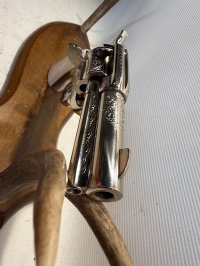 NIB Colt Custom Shop SAA.38 Spl. w/ 3 1/2” Barrel, Original Box and Engraved by Master Engraver Scalese - Image 9 of 21