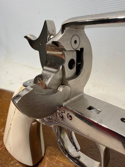 Colt Single Action Army (SAA) Engraved European Edition 9mm w/ 5 1/2” Barrel and Real Ivory Grips - Image 11 of 19