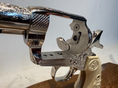 Colt Custom Single Action Army (SAA) .45 LC w/ Original Box, Paperwork and Presentation Case - Image 5 of 21