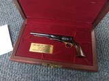 Colt miniture revolver - 1 of 7