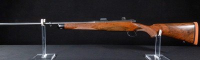 Dakota Arms Model 76 .300 H&H Magnum | XXX Bastogne Walnut | Very Fine Condition | Certified Safari-Ready™ - Image 8 of 16