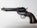 RUGER SINGLE SIX CONVERTABLE, 3 SCREW, OLD STYLE SINGLE
ACTION PISTOL IN .22 LR/.22 MAGNUM