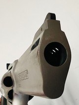 Taurus Tracker .44 Magnum Revolver – With Hard Case - 10 of 11