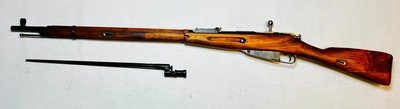 Russian Mosin-Nagant M91/30 bolt-action rifle w/bayonet, 7.62x54R