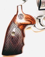 Smith & Wesson Model 686-6 .357 Magnum Revolver - 5 of 14