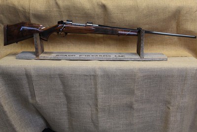 Weatherby Mark V (USA) - Image 1 of 2