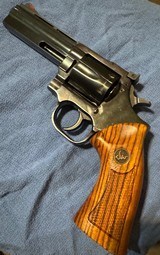 Dan Wesson 357 magnum - 1 of 11