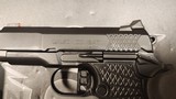 Wilson Combat SFX9 9mm 10rd frame Blackout - 4 of 9