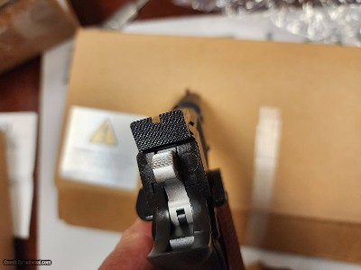 Les Baer Monolith .45 5