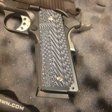 NIB Magnum Research MR1911G .45acp - 4 of 8