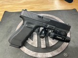 Glock 17 gen 4 9mm - 2 of 2