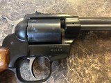 Hi Standard
W 104
22LR