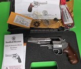 Smith & Wesson Performance Center Model 627-4 .357 Magnum Times 8 Revolver - Image 12 of 13