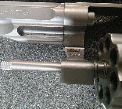 Smith & Wesson Performance Center Model 627-4 .357 Magnum Times 8 Revolver - Image 8 of 13