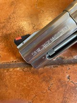 Smith & Wesson Model 686-8.357 Magnum3 - 3 of 7