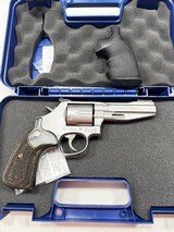 Smith & Wesson SSR Pro Performance Center 357 Magnum 4