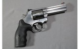 Smith & Wesson ~ 686-6 ~ .357 MAG - 1 of 3