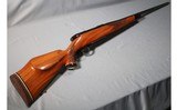 Weatherby ~ Mark V Deluxe ~ .340 Weatherby Magnum - 1 of 13