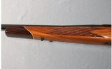Weatherby ~ Mark V Deluxe ~ .340 Weatherby Magnum - 7 of 13