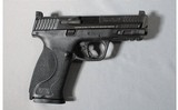 Smith & Wesson ~ M&P 9 ~ 9mm - 1 of 2