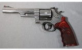 Smith & Wesson ~ 629-6 ~ .44 Magnum - 2 of 2