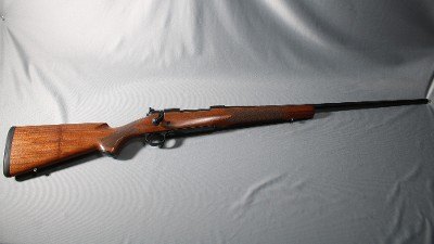 Winchester ~ 70 ~ .300 Win Mag