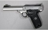 Smith & Wesson ~ SW22 Victory ~ .22 LR