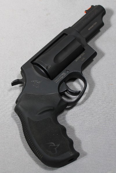 Taurus ~ The Judge ~ .45 Long Colt / .410 Gauge