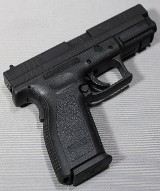 Springfield ~ XD-40 ~ .40 S&W - 1 of 6